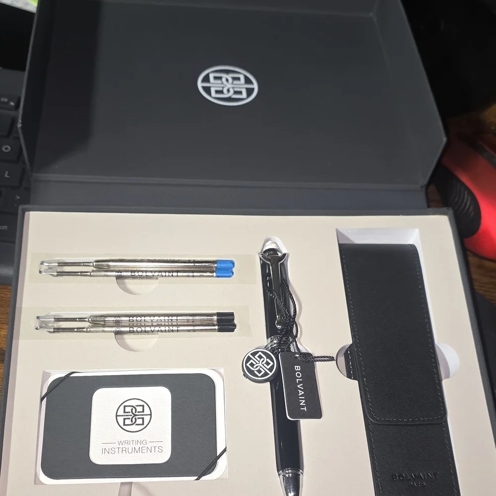 Bolvain Black Pen with Case